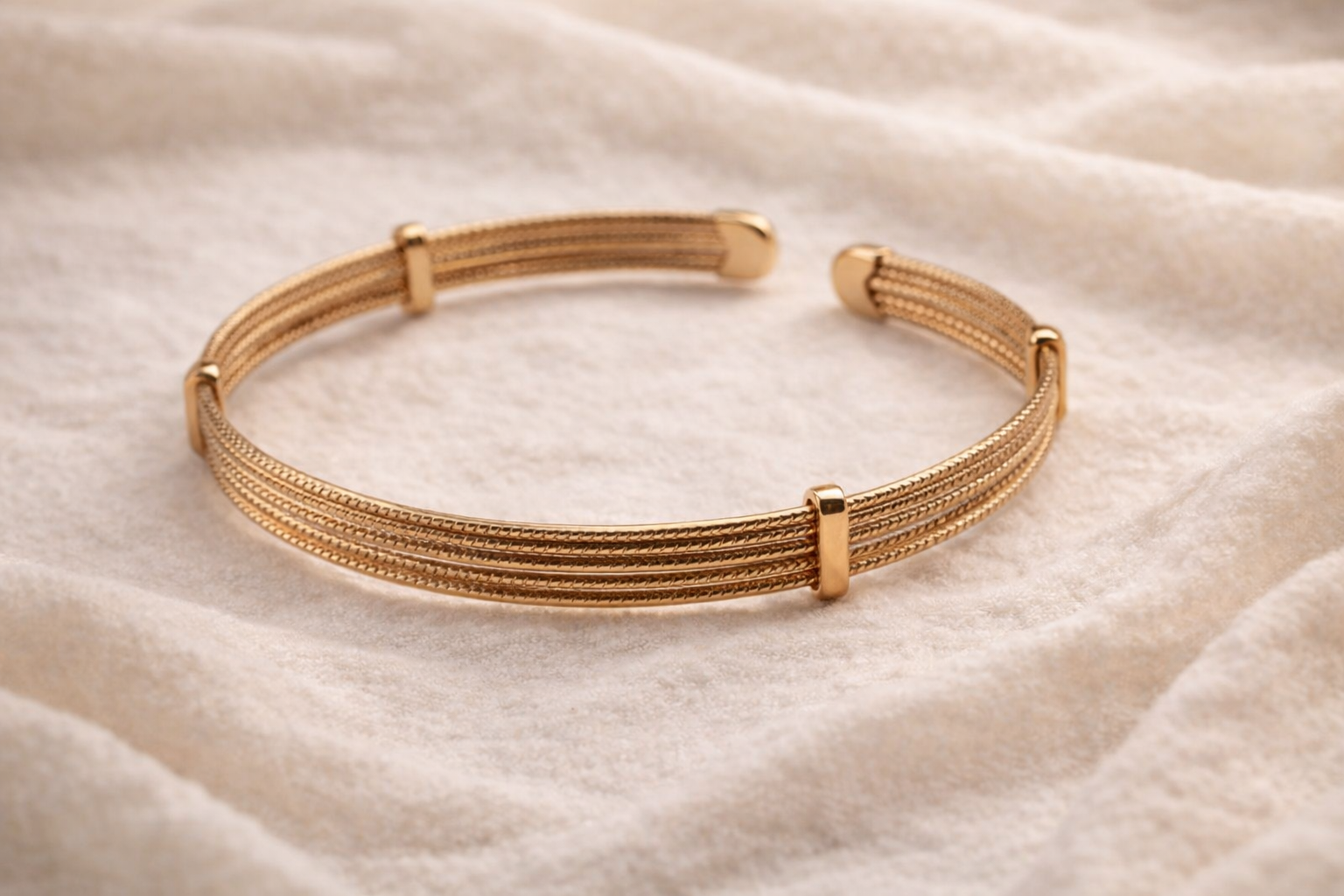 Gold Filled vs Gold Plated: What You Should Know Before Buying Jewelry
