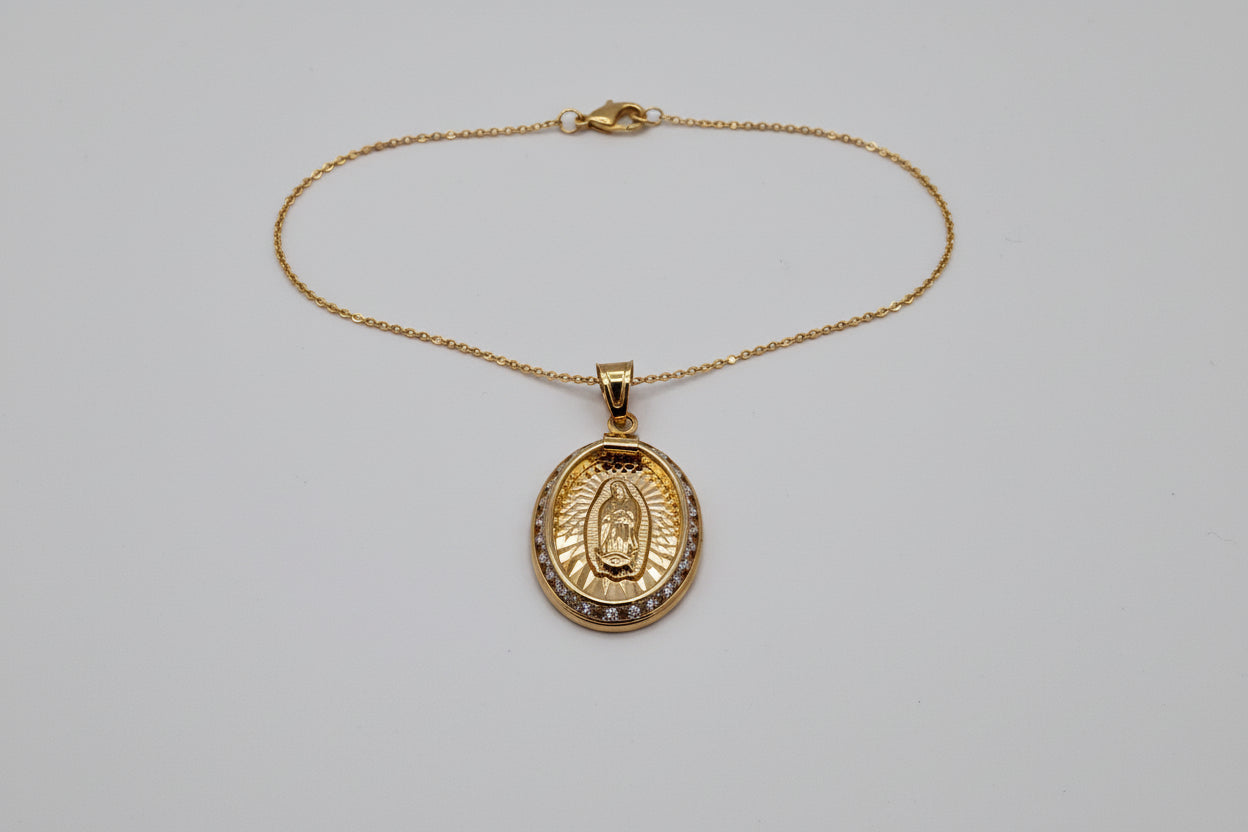 10K Solid Gold Virgin Mary Pendant – Oval Medal (25.3 mm)