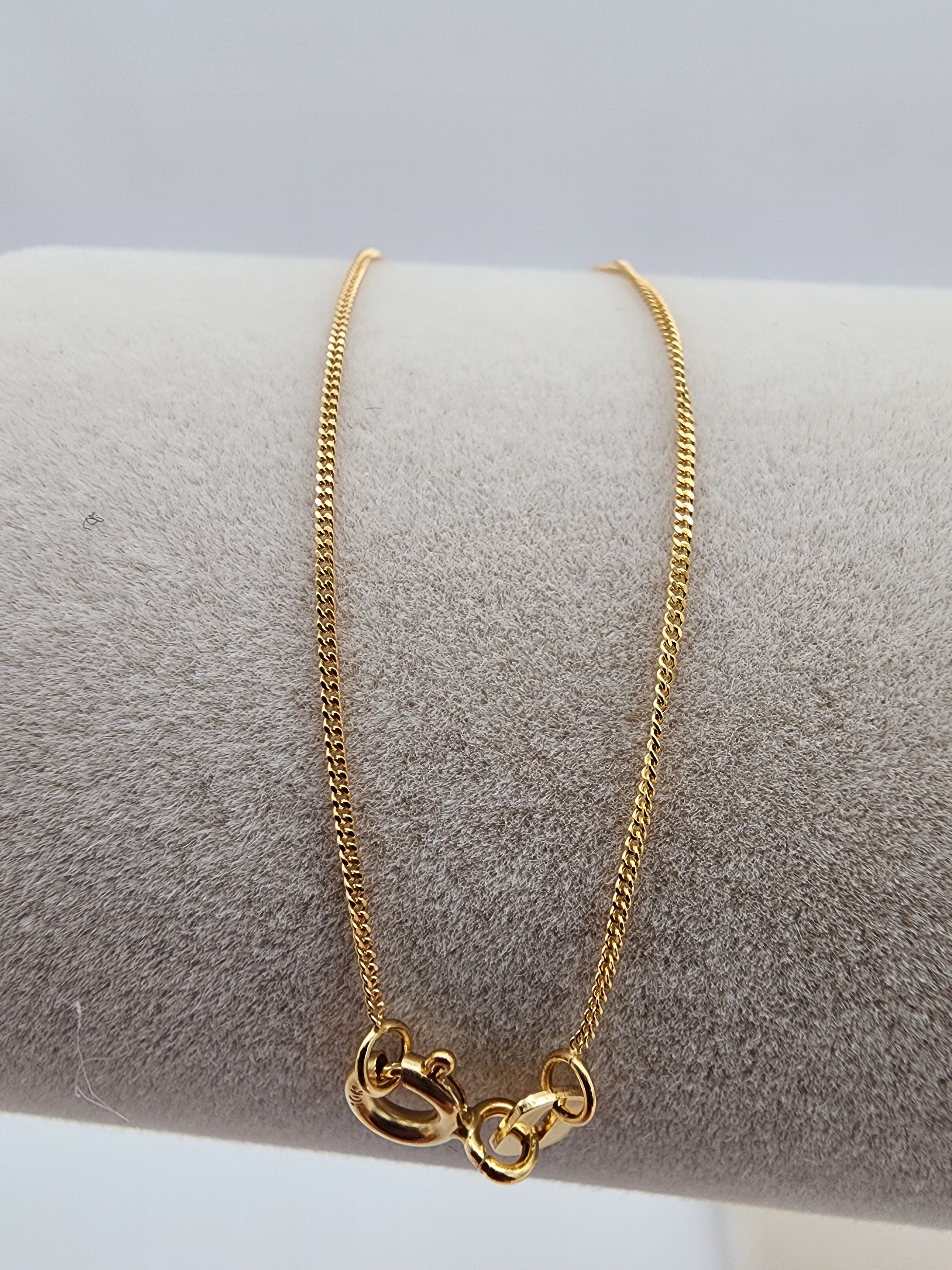 10K Yellow Gold Box Chain Bracelet (6”, 1.1 mm)