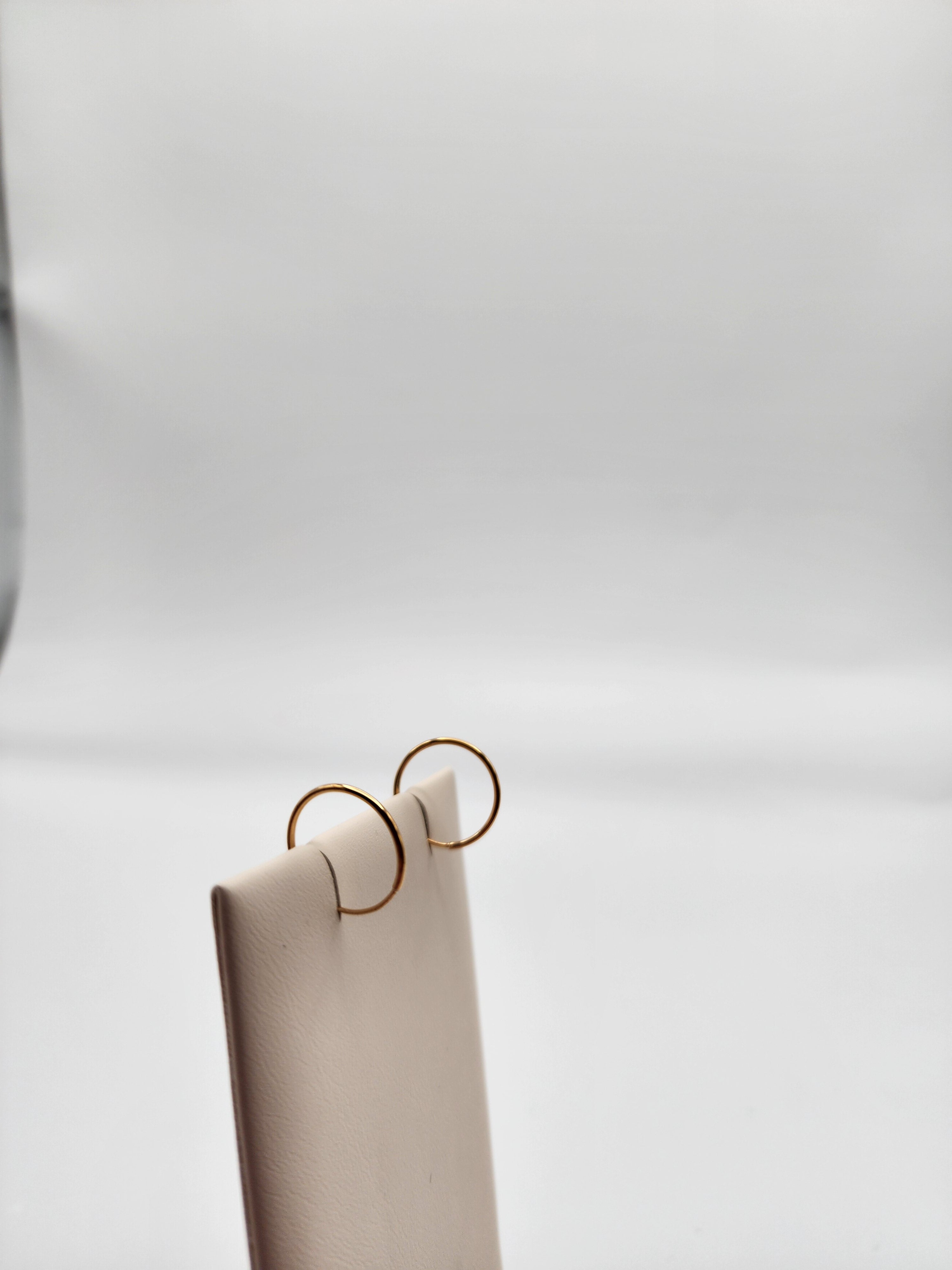 10K Gold Hoop Earrings (15 mm)