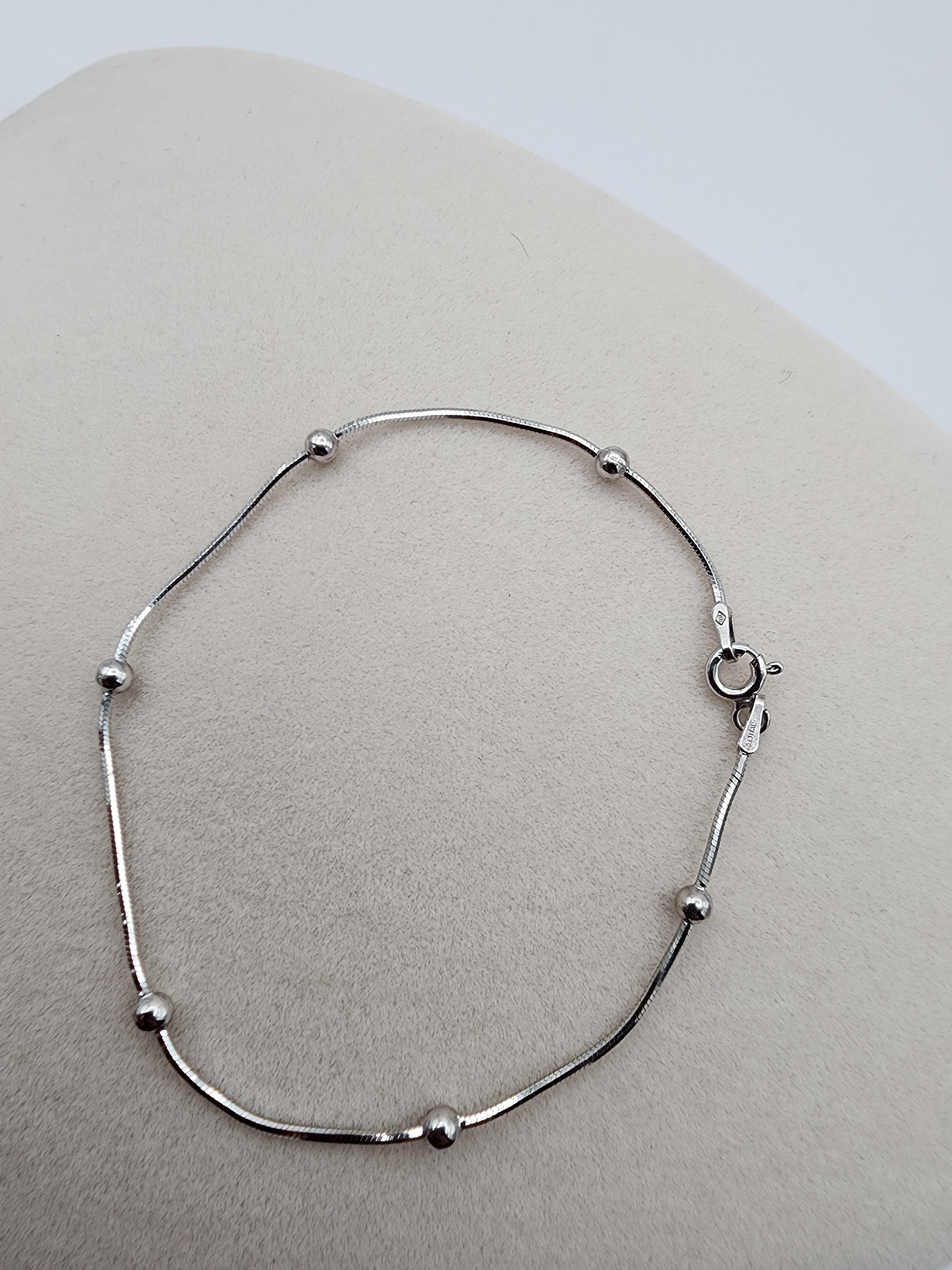 Sterling Silver Beaded Station Bracelet (7.25”, 1 mm)