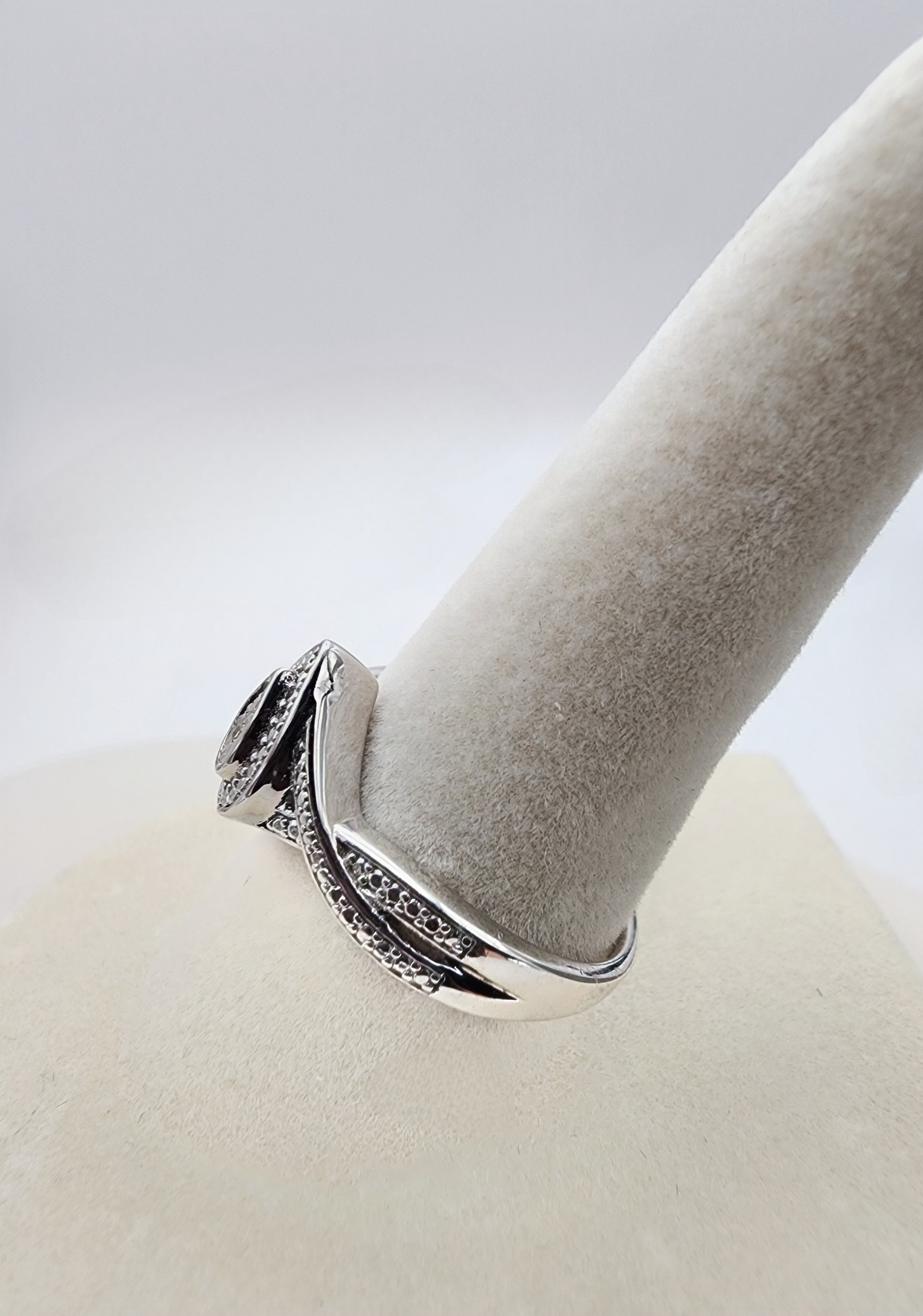 Sterling Silver Pear-Shaped Natural Diamond Ring (0.01 CTW, Size 7)