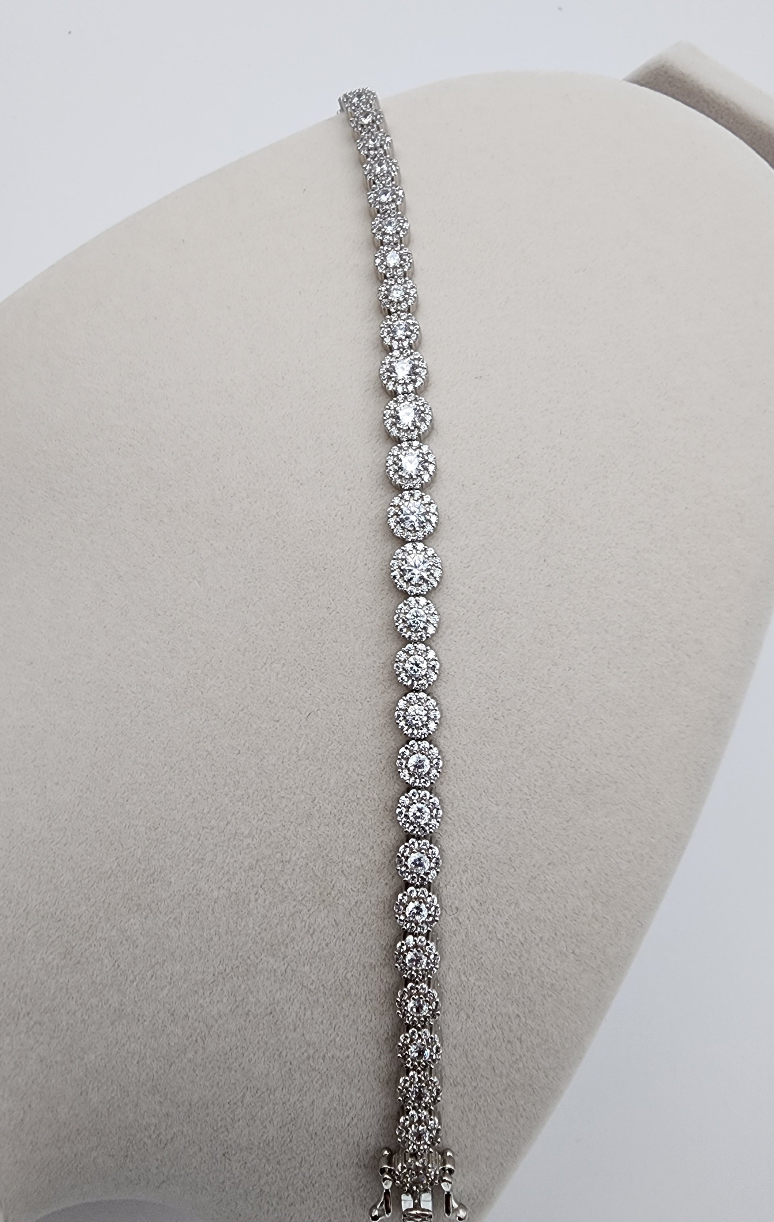 Round Cluster Tennis Bracelet – Rhodium-Plated Sterling Silver (7.5”)