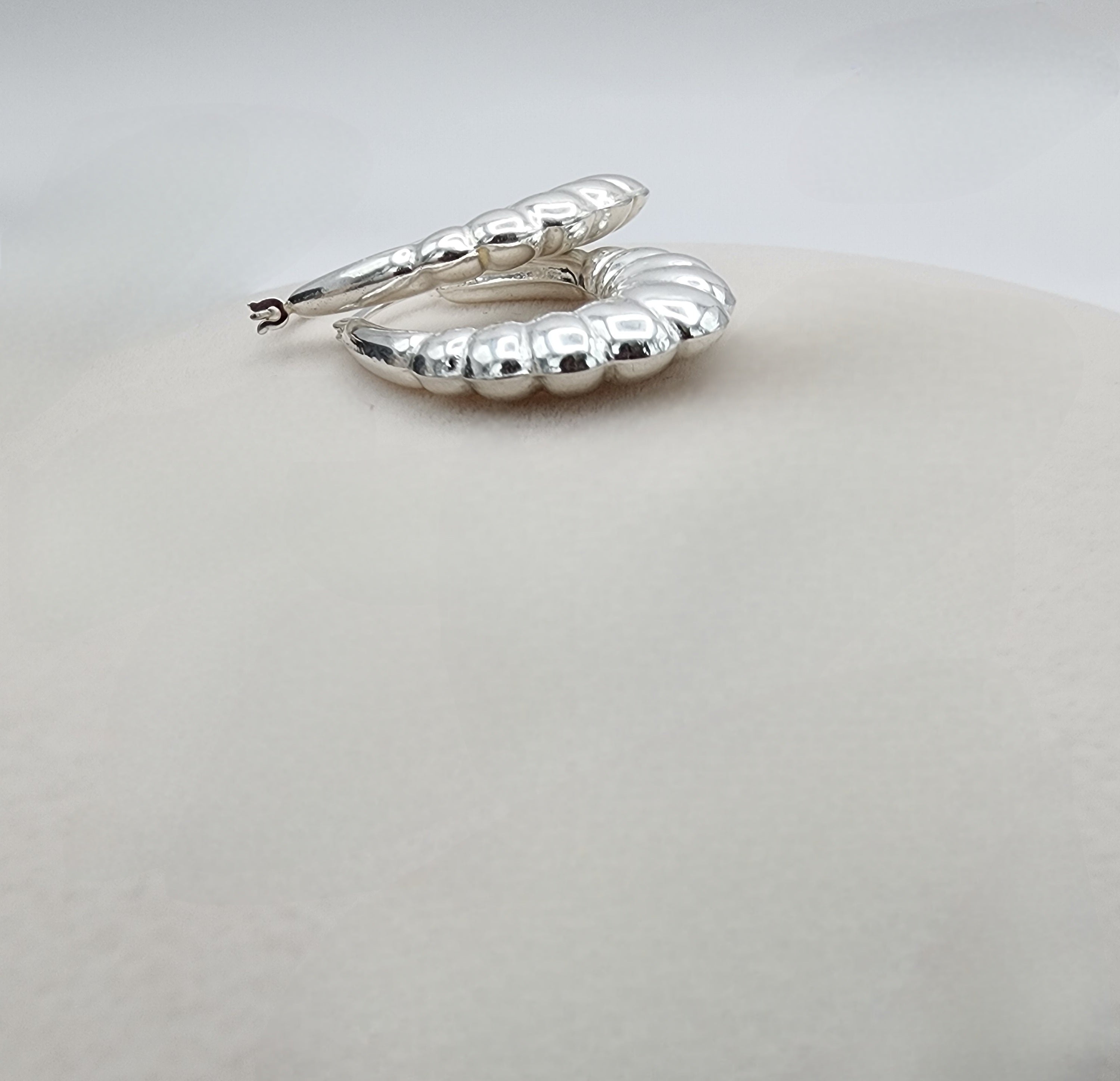 Sterling Silver Ridged Hoop Earrings (32.9 mm)