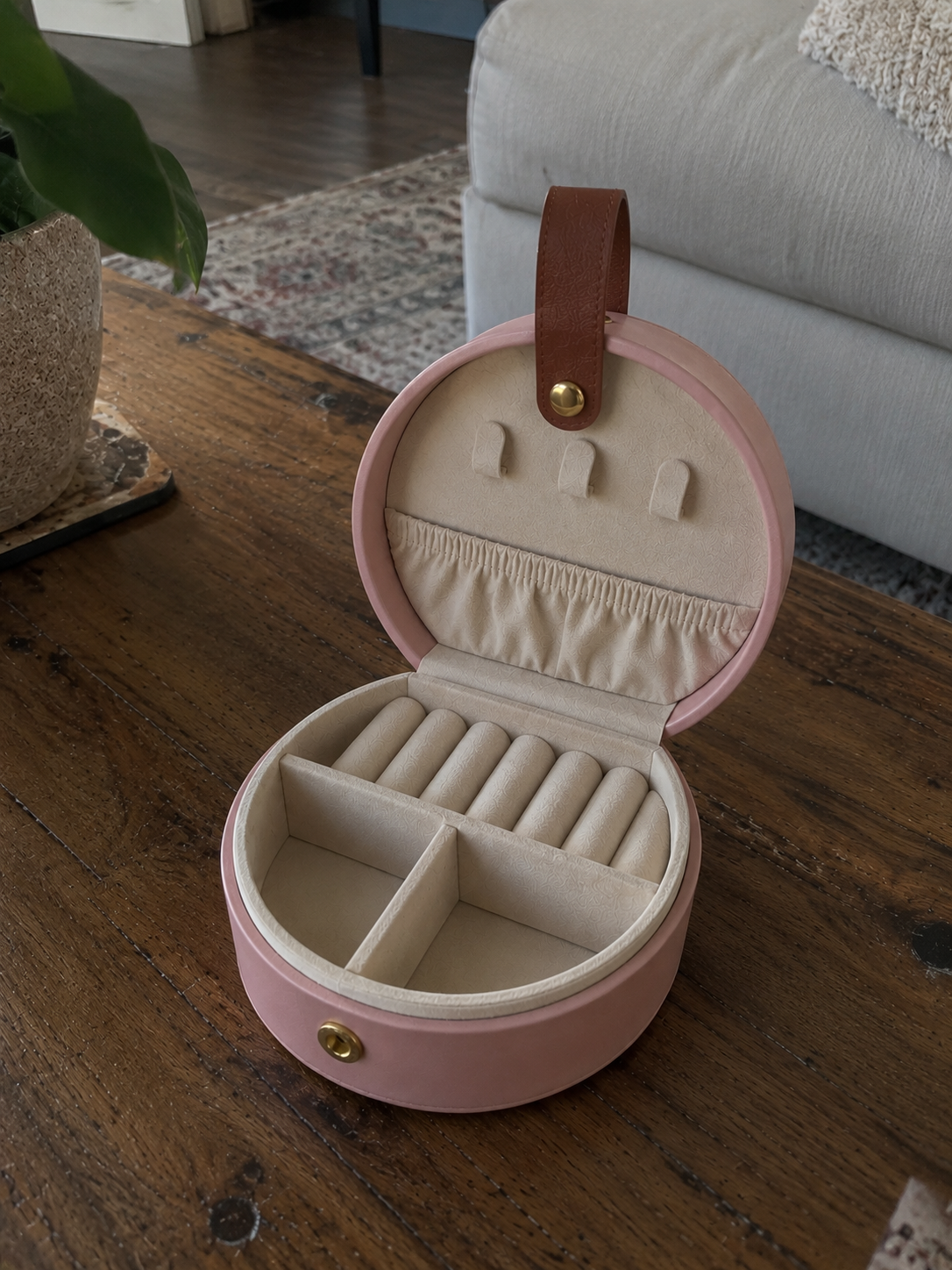 Mancerat Travel Jewelry Case – Compact Organizer (Pink)