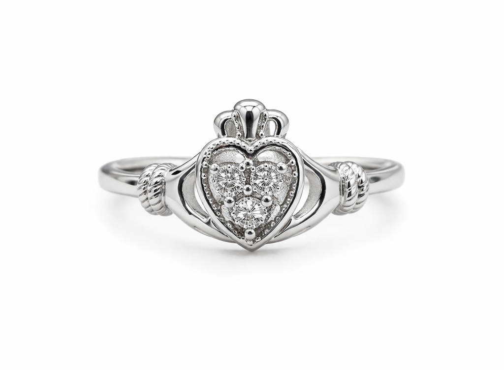 Sterling Silver Diamond Heart Ring (0.02 CTW, Size 7)